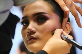 Top 10 makeup artist in Jalandhar, Punjab.